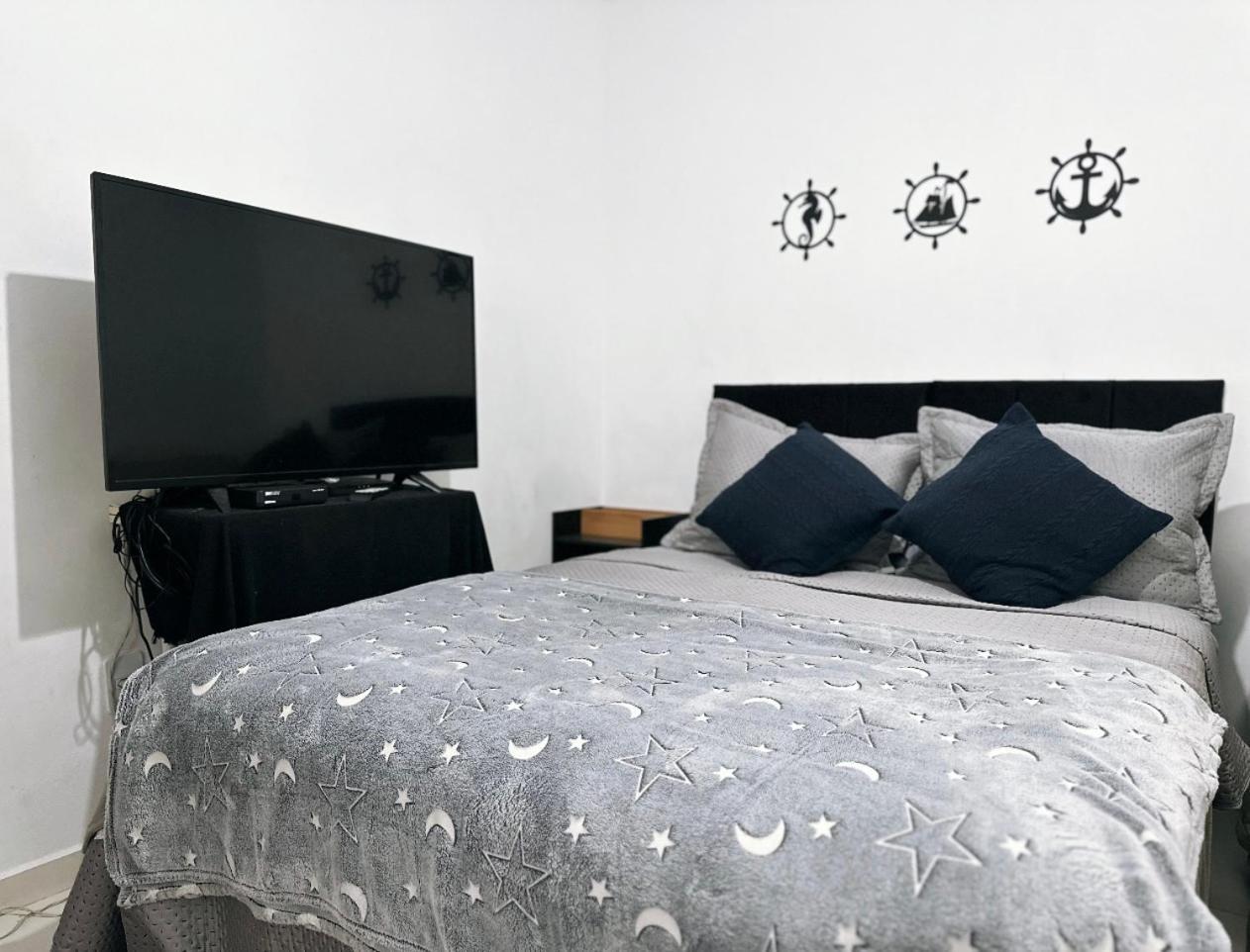 Dos Ingleses Apartment *